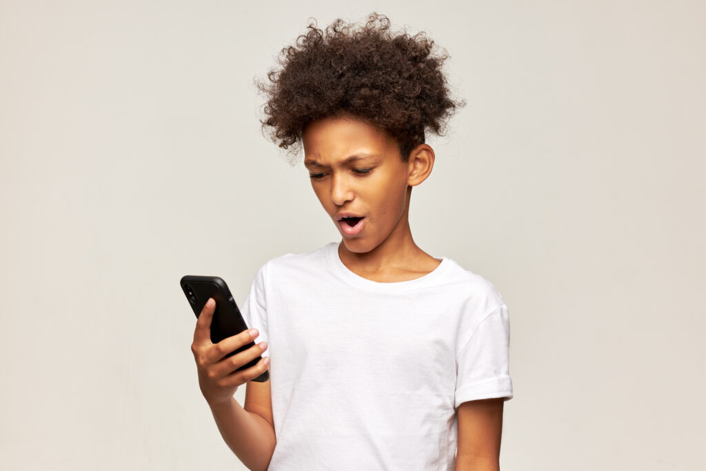 why kids don't memorise phone numbers